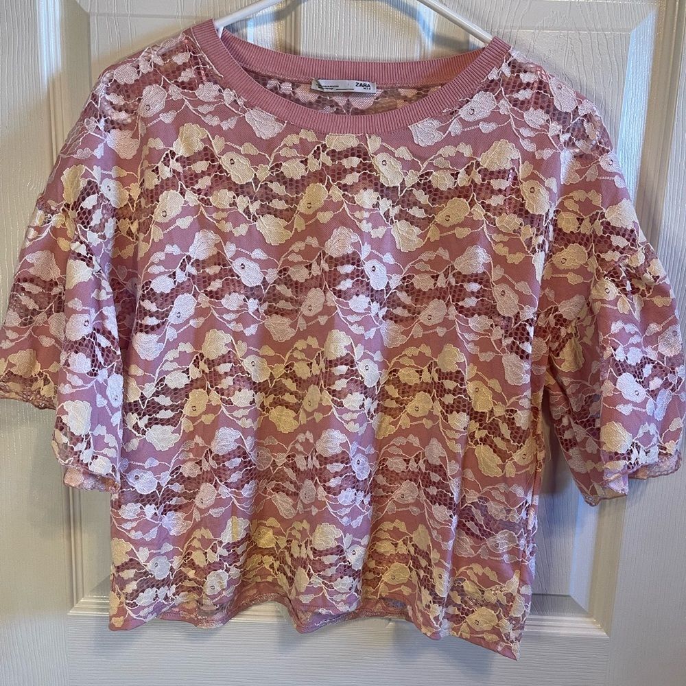 ZARA lace top sz M